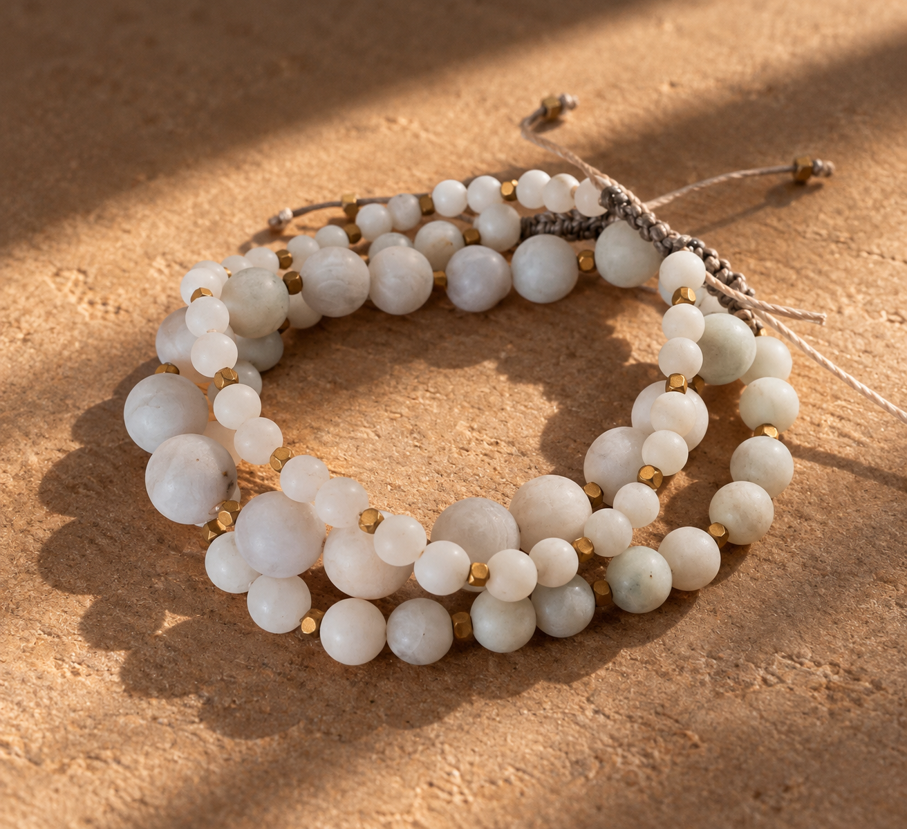 The Lace Agate Bracelet 6mm